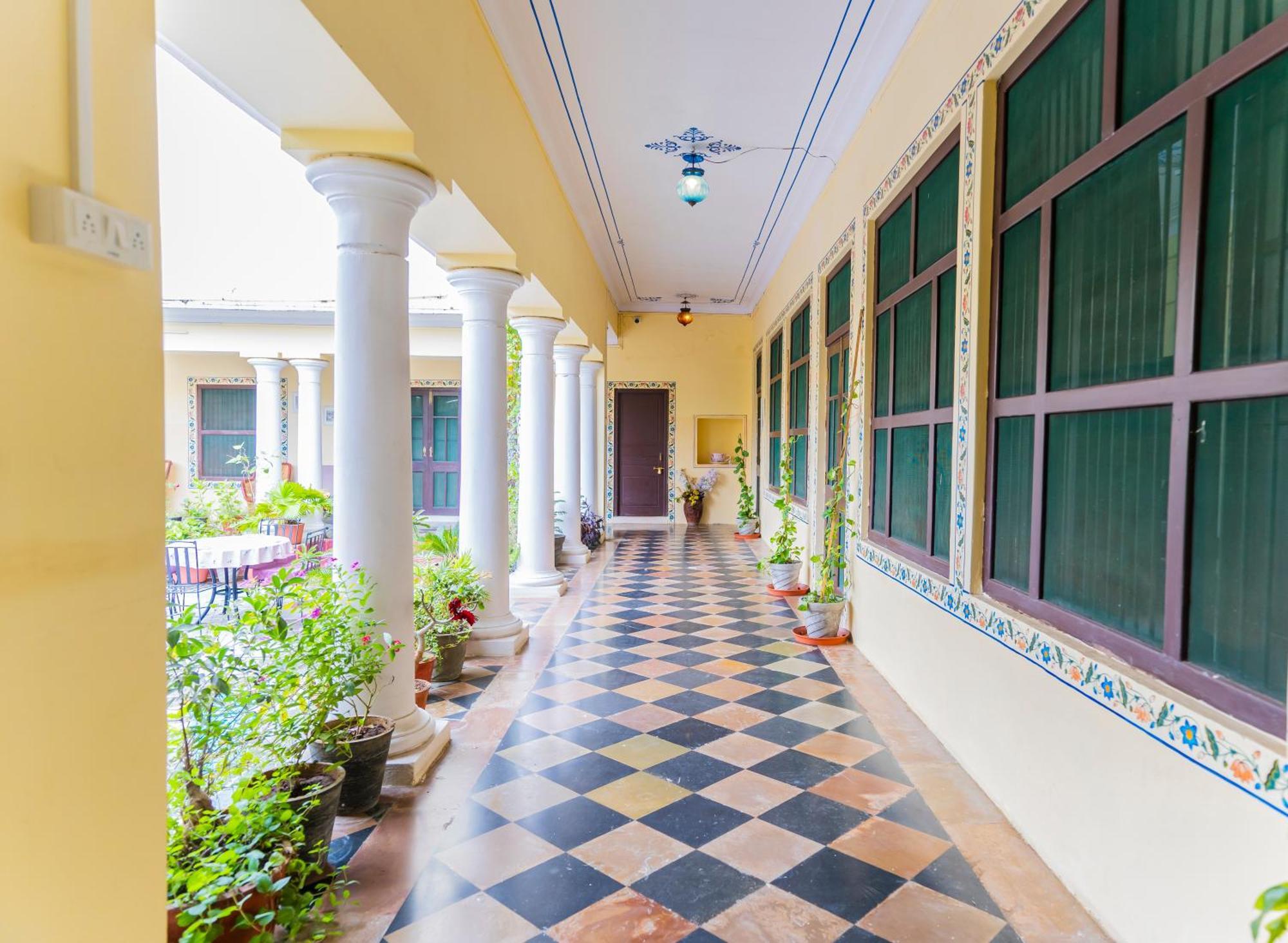 Kalyan Villa Homestay Udaipur Exterior photo