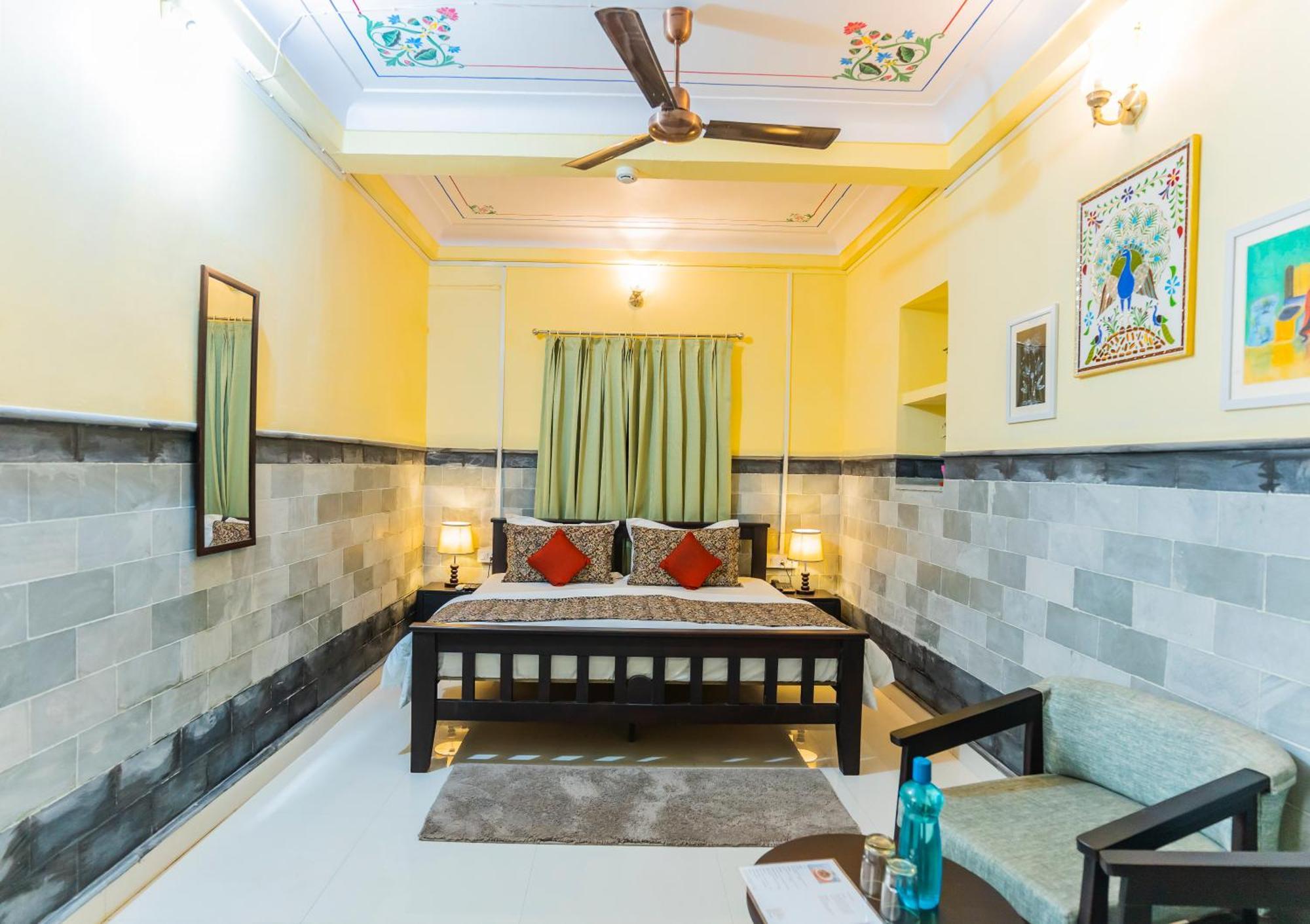Kalyan Villa Homestay Udaipur Exterior photo